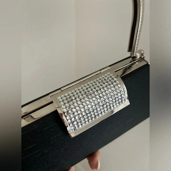 Vintage Hard Shell Evening Purse with Jeweled Clasp and Chain - Picture 6 of 11